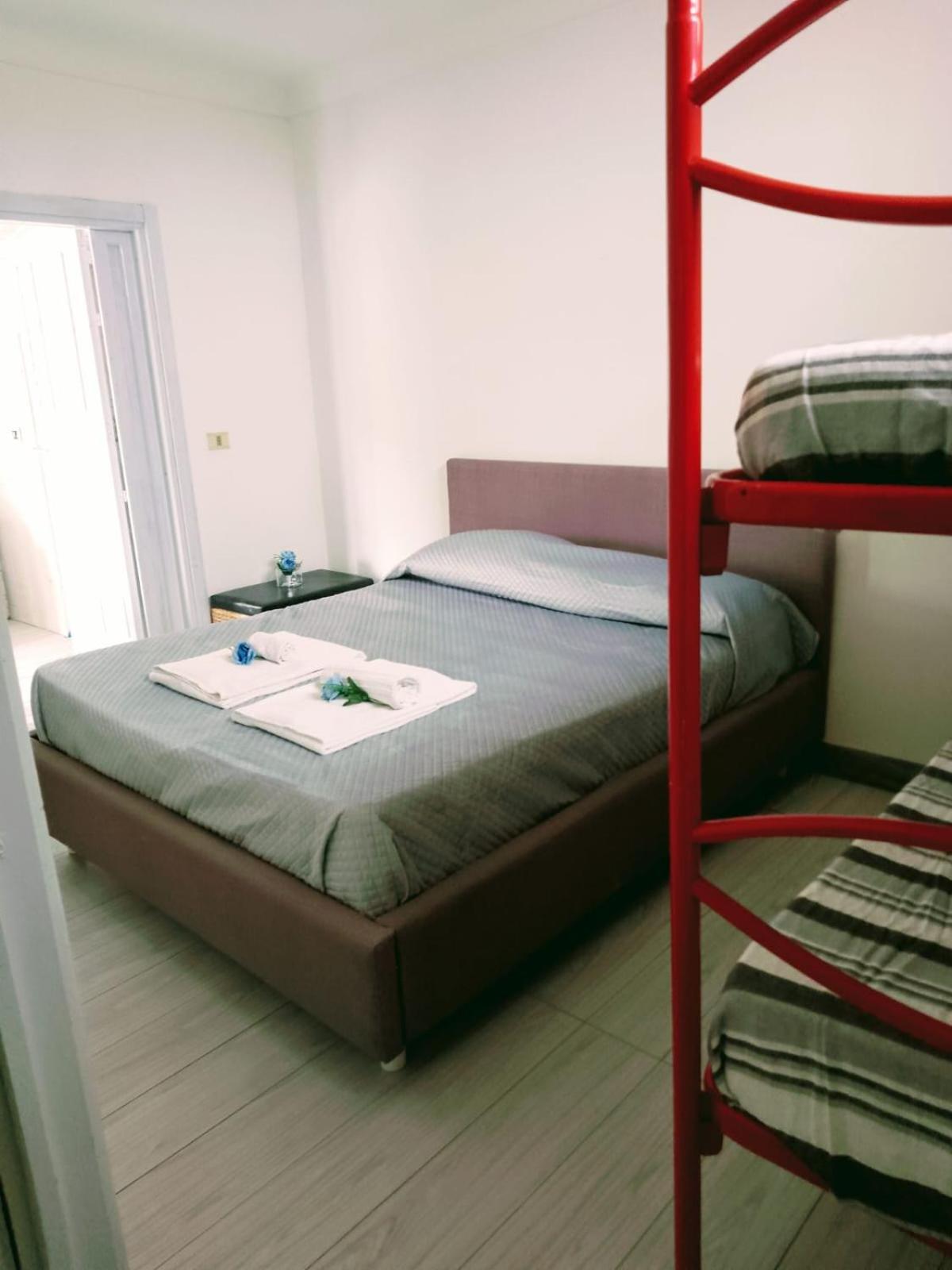 Casa Vacanze Emiliana Raguse Extérieur photo